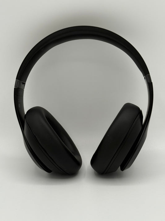 Beats Studio Pro Wireless Over-Ear Bluetooth Headphones Black A2924